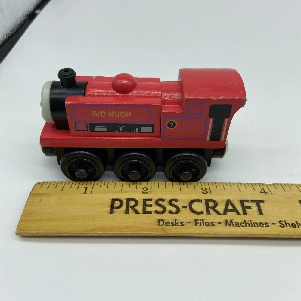 Thomas & Friends Wooden Railway Ivo Hugh Red Engine‎ Train 2003 Learning Curve